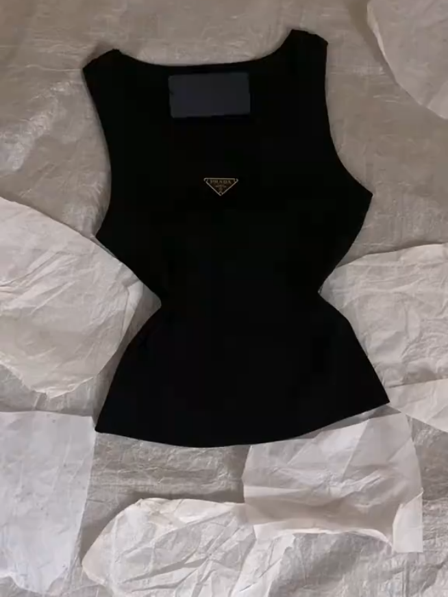 @katherinefinds