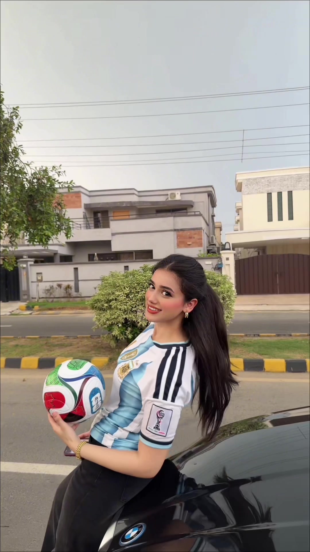 @Alina Amir