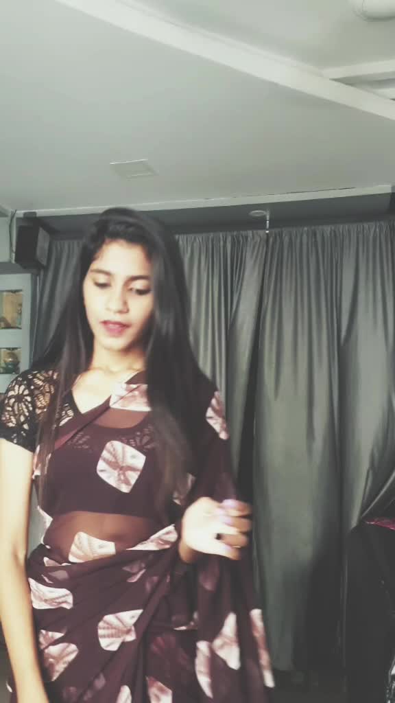 @shakeena_36