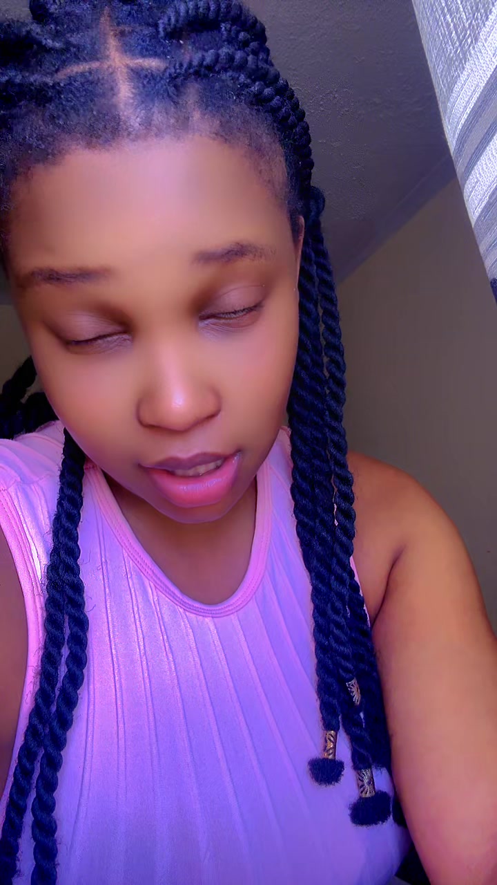@Nishaa Mashavira 🇿🇼