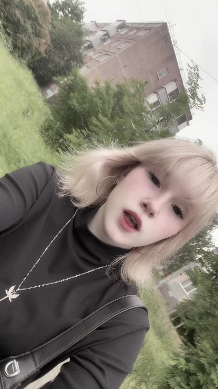 @йота👾