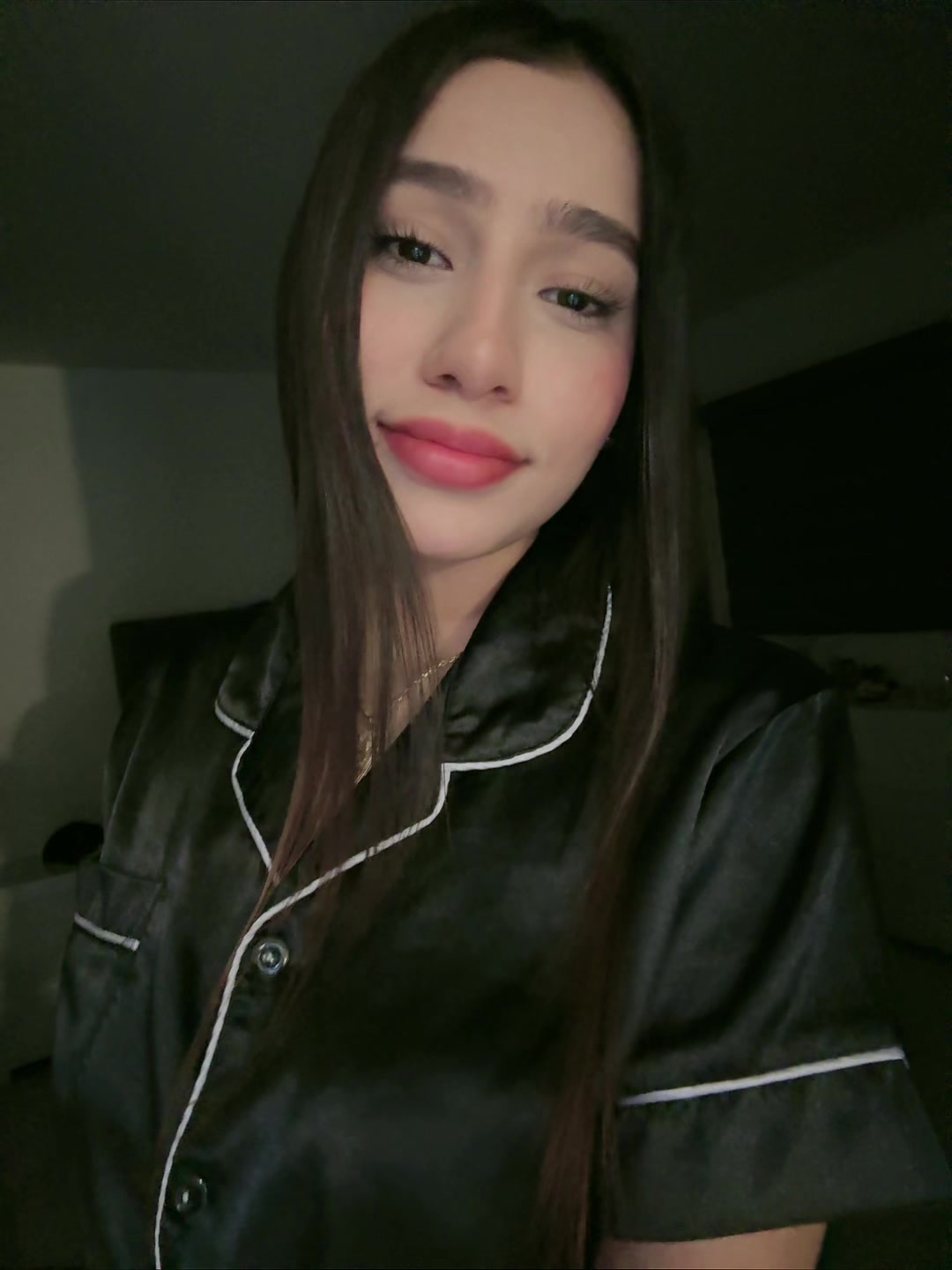 @imnotdania