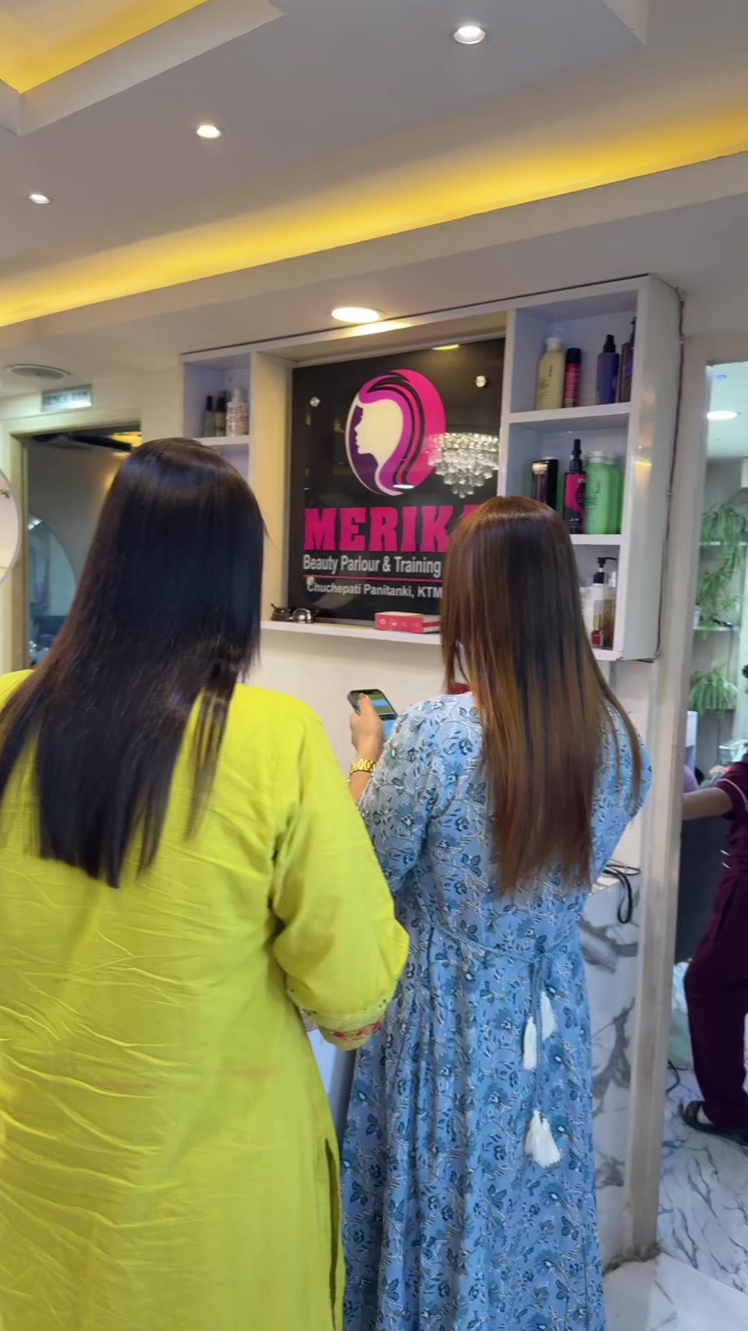 @MERIKA parlour