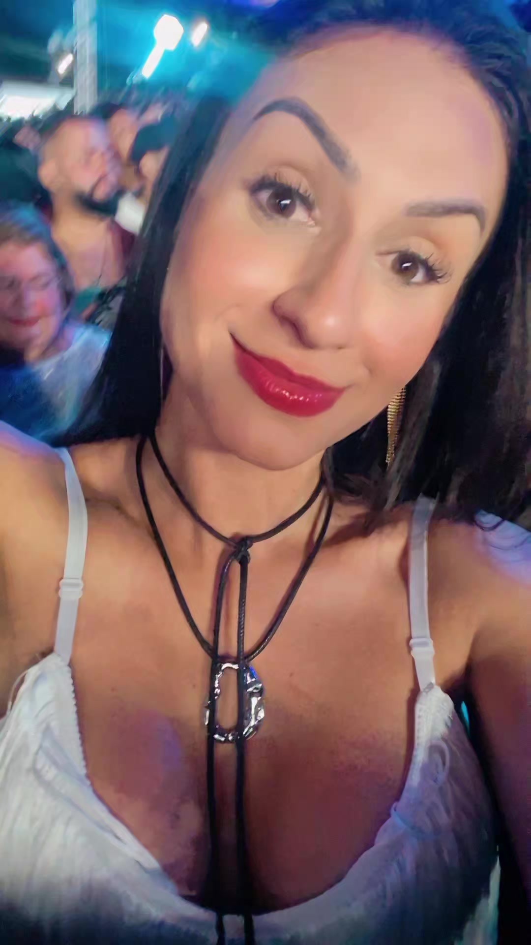 @Renata