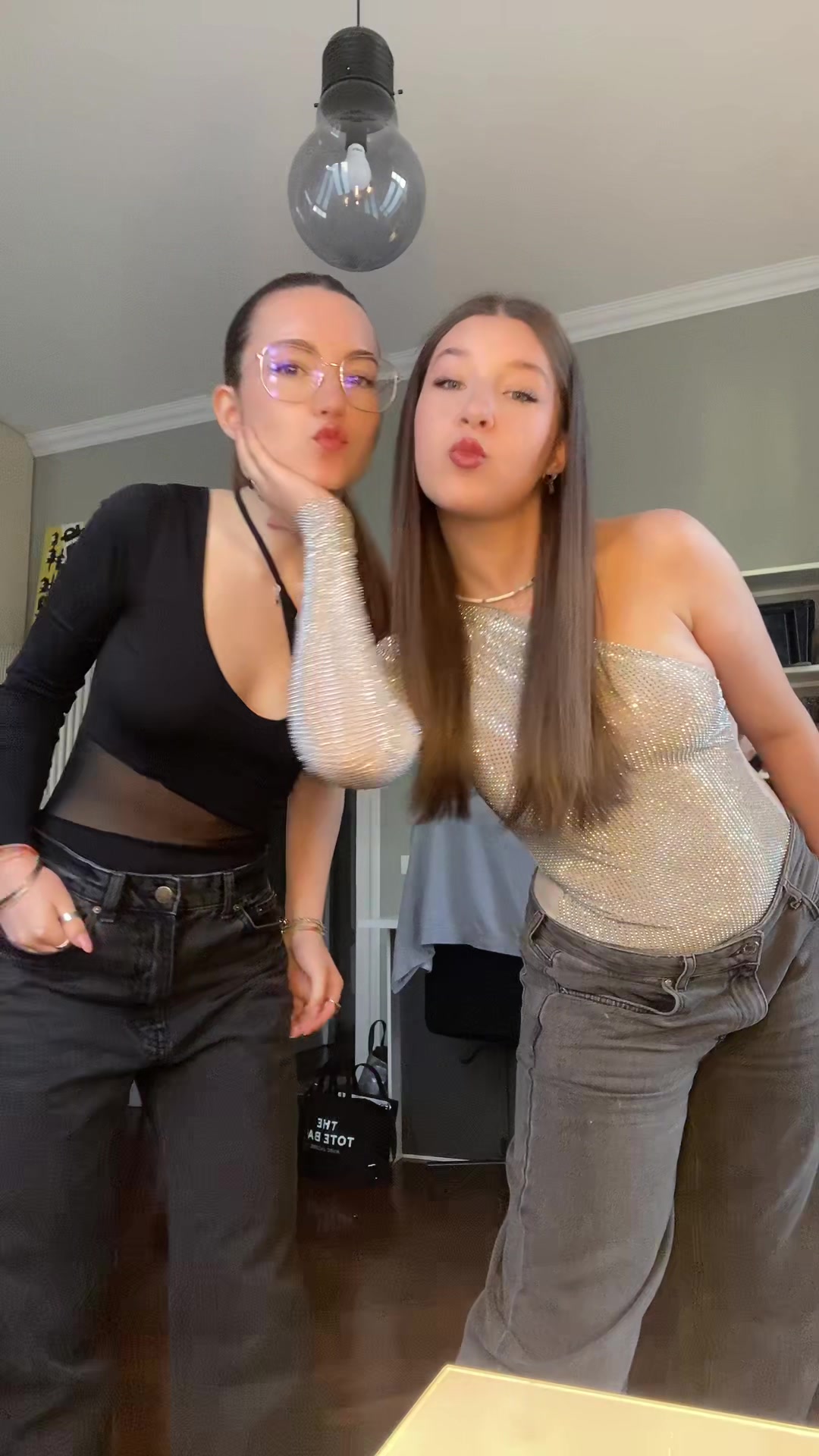 @Meri