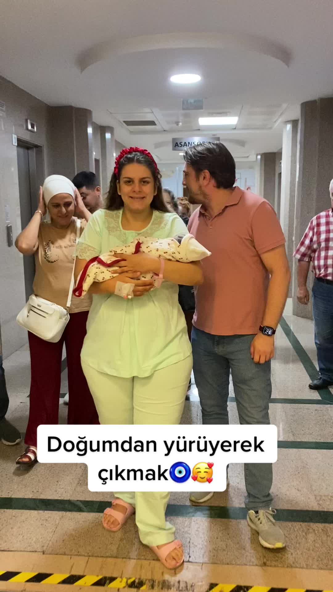 @B&uuml;şra Kılı&ccedil;arslan