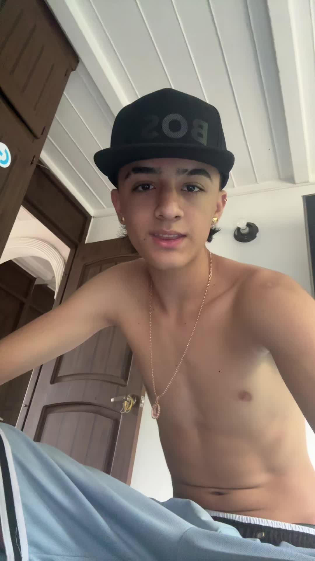 @Santi_0725