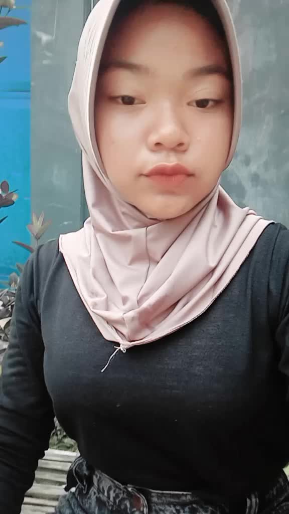 @𝐈𝐁𝐋𝐈𝐙 𝐌𝐀𝐍𝐈𝐄𝐙𝐙𝐙 💋