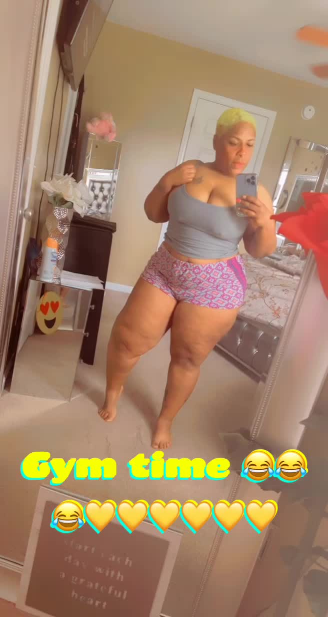 fyp workout evelynmeyon 💛💛💛💛 | Evelyn Meyon (@evelynmeyon)