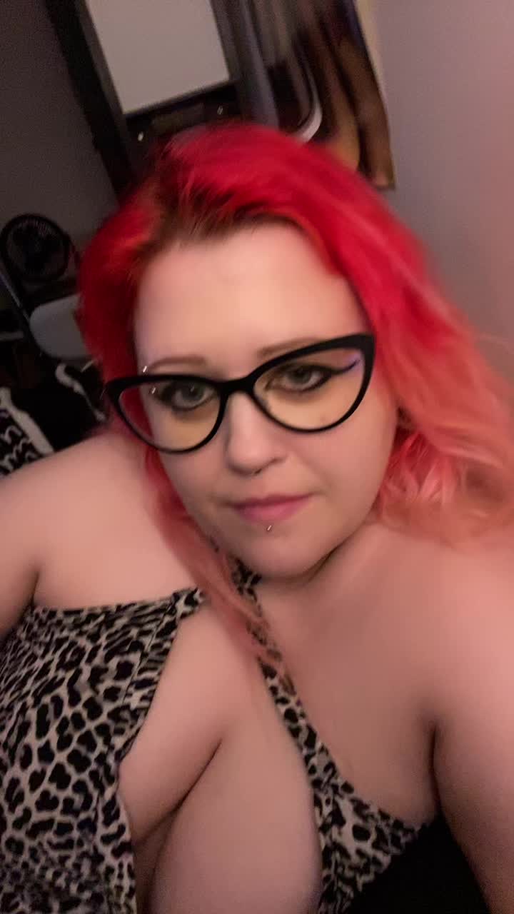 @witchyweird