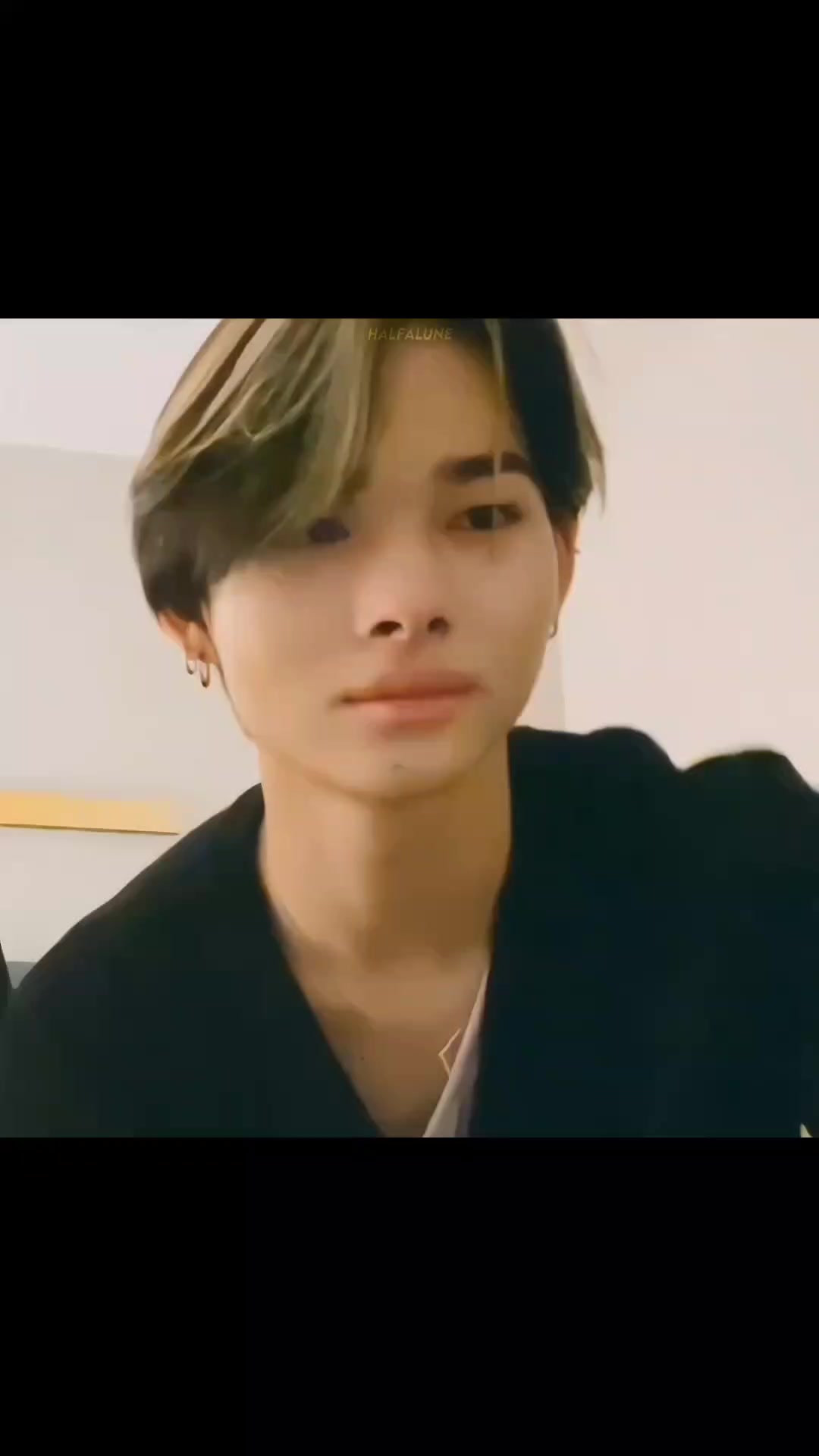 @𝘴𝘰𝘮𝘦𝘵𝘪𝘮𝘦𝘴 ♡̶