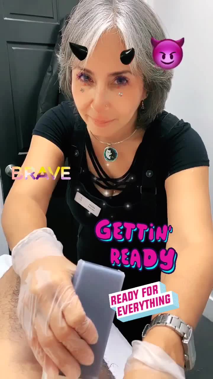 @Luc&iacute;a Santiago