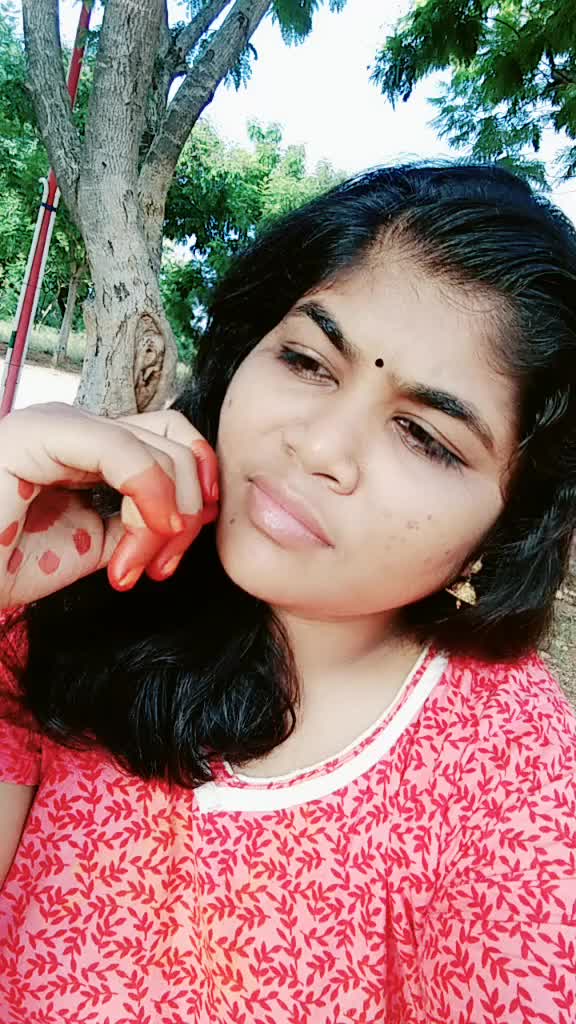 @பச்சை கிளி