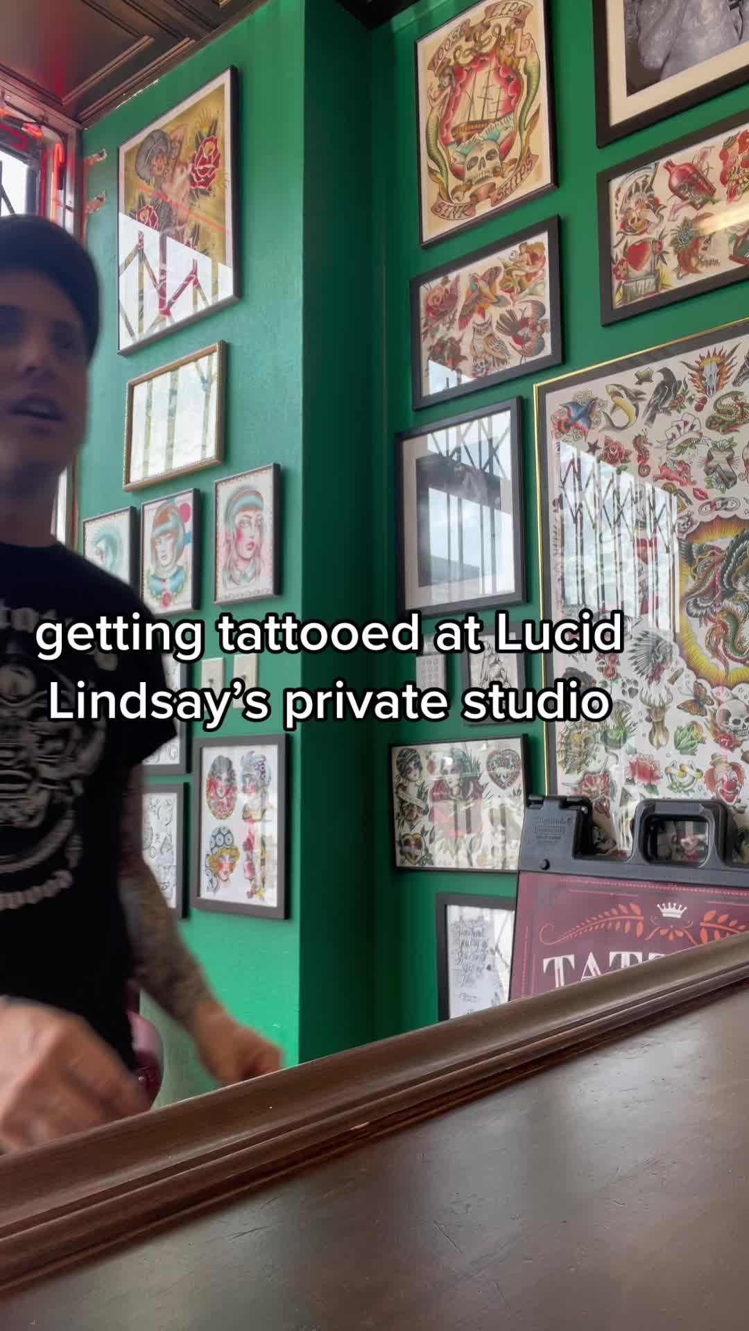 @The Queen&rsquo;s Head Tattoo LA