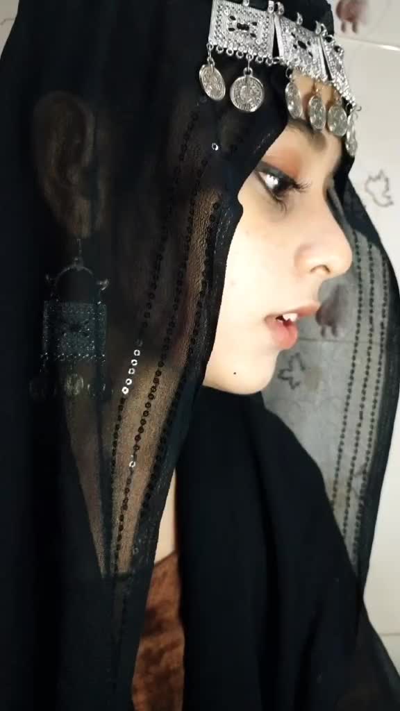 @⚛MADIYA ANSARI⚛