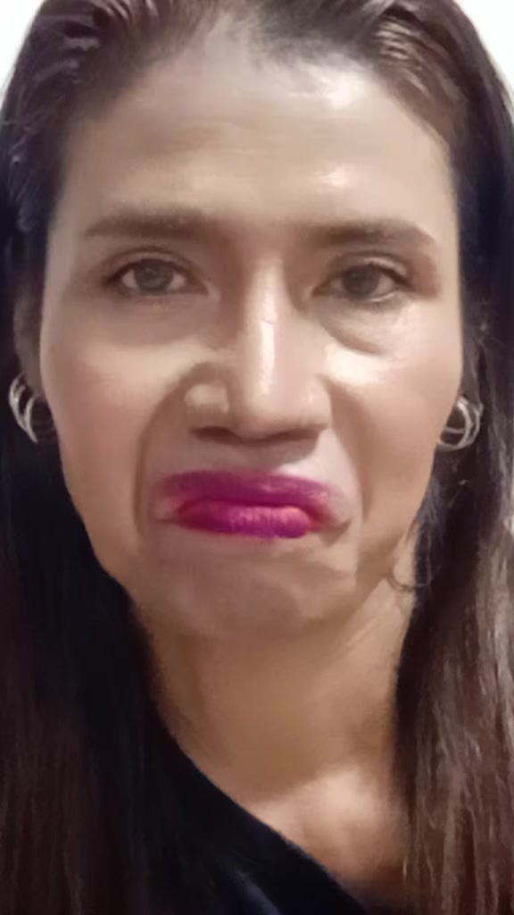 @มนตรา