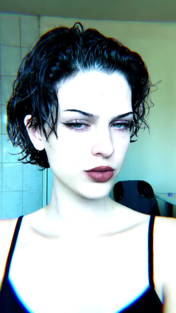 @alexiazehn