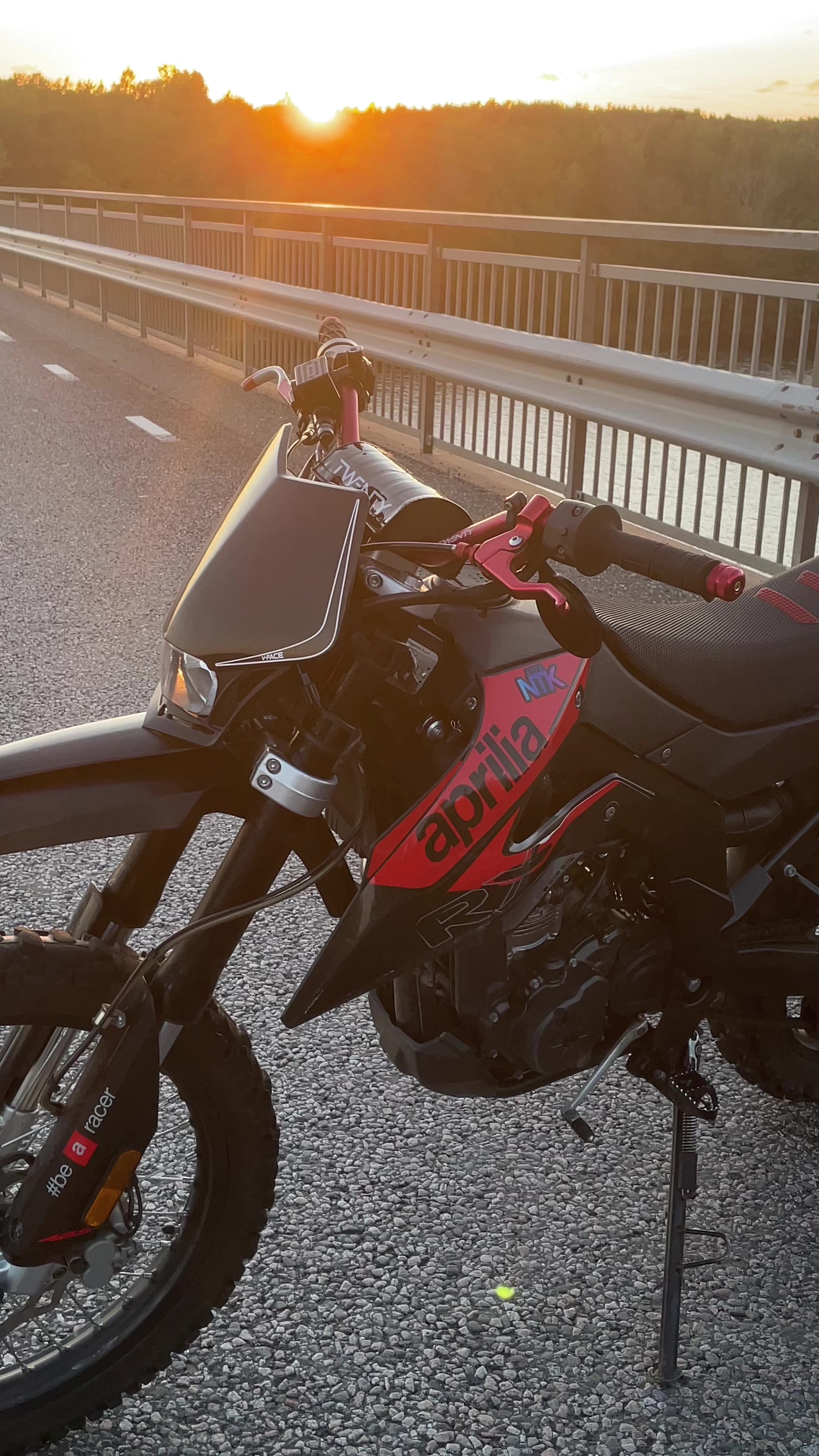 @HajperMoto
