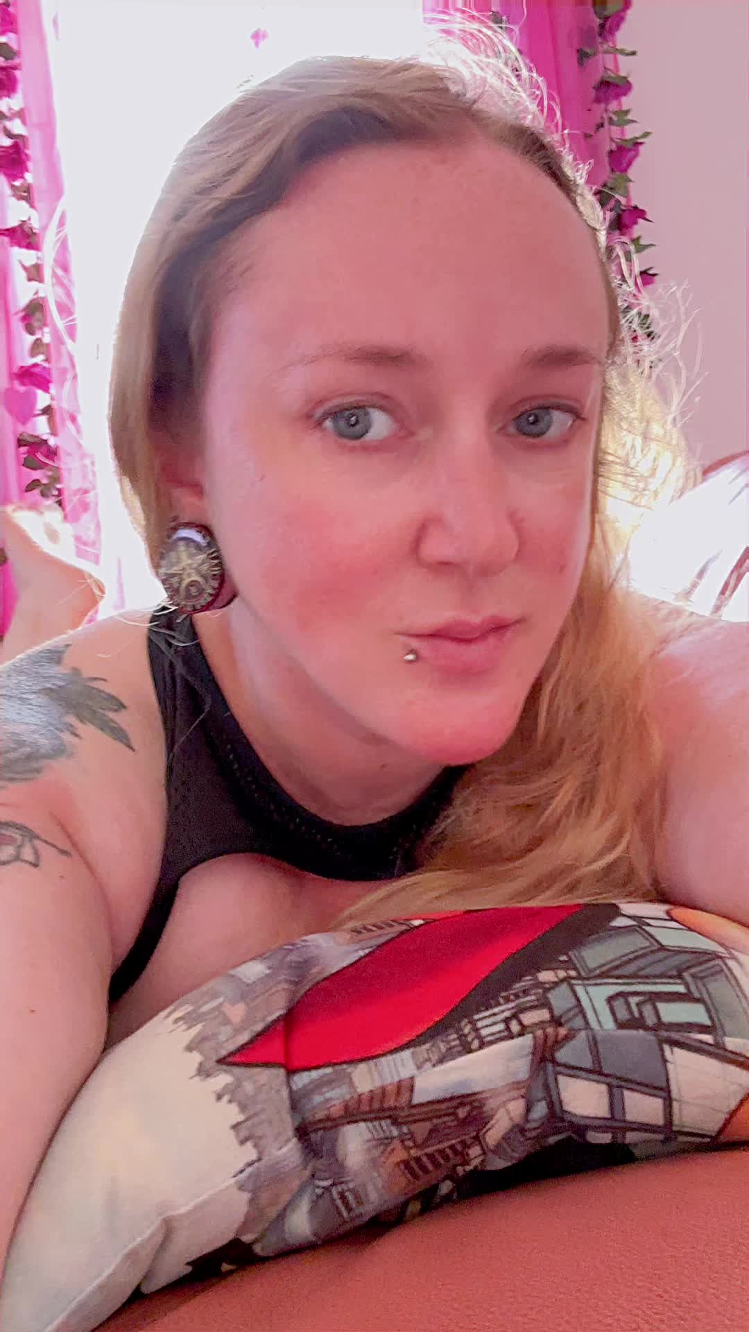 @Kisicaxx