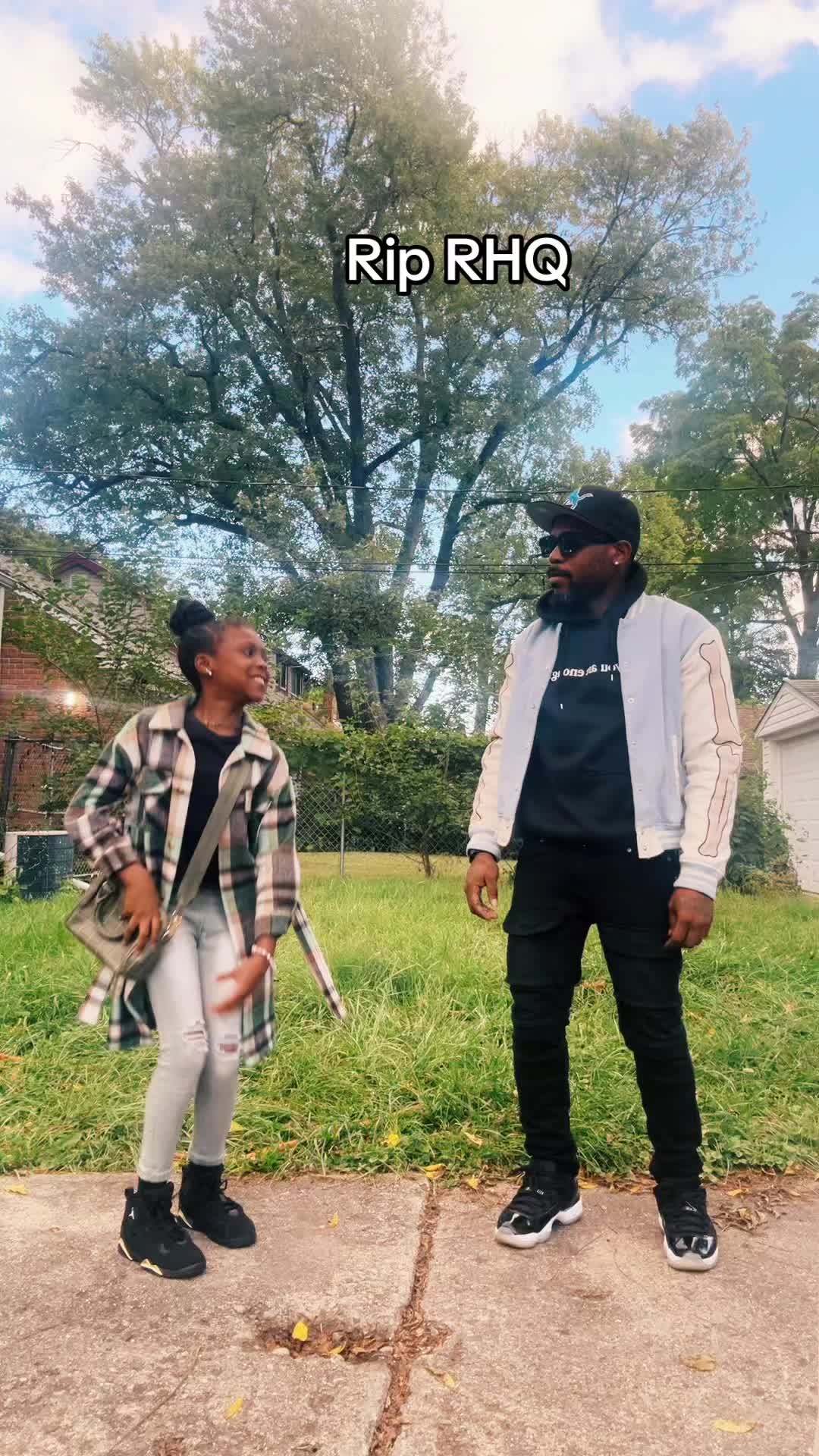 @Jayskeez