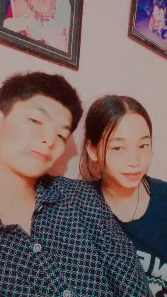 @Ayush__Đøn