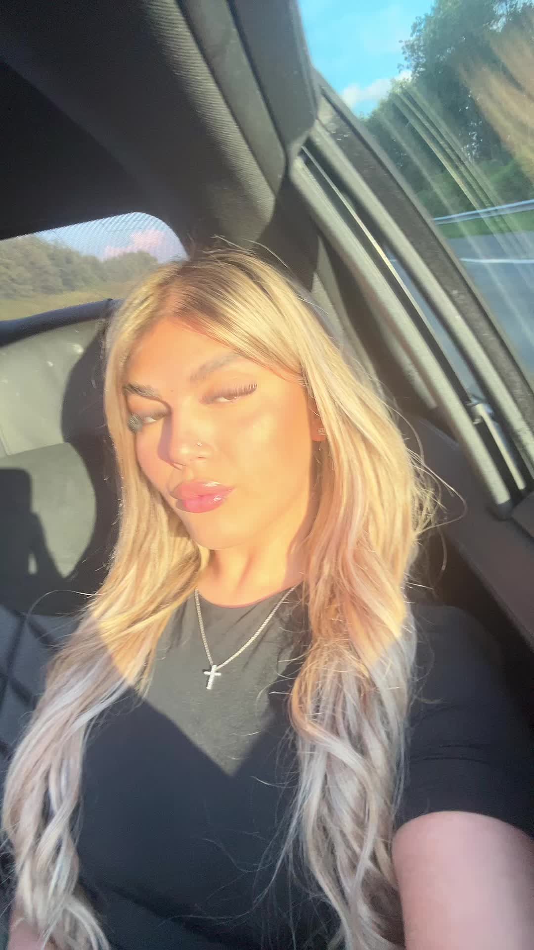 @Valentina🤍