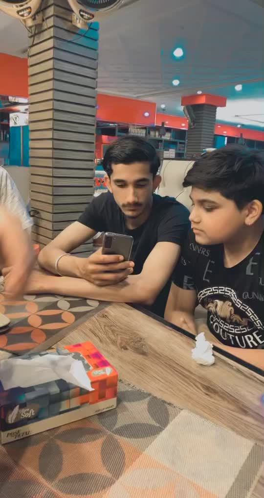 @MR AWAIS GAMERS