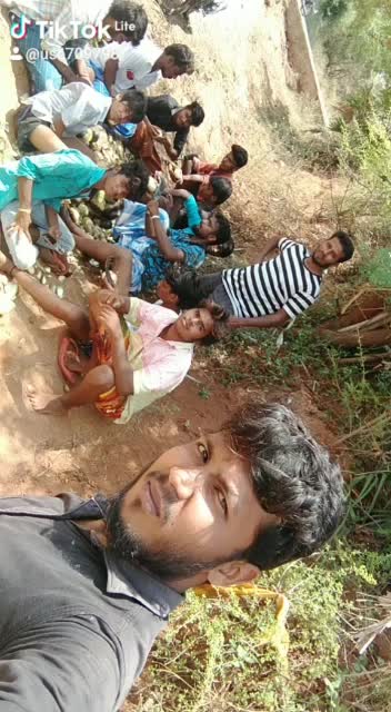 @Badava Makudi