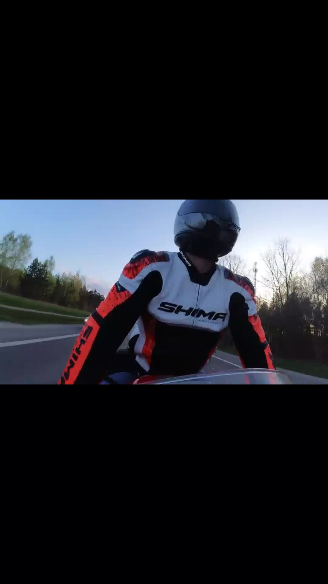 @Radek 🏍️
