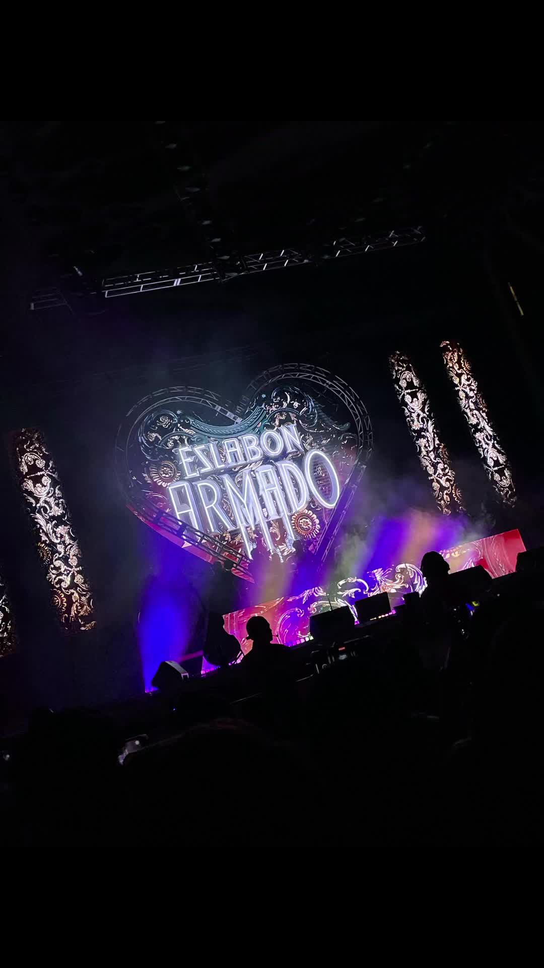 @pitUFO_twenty4