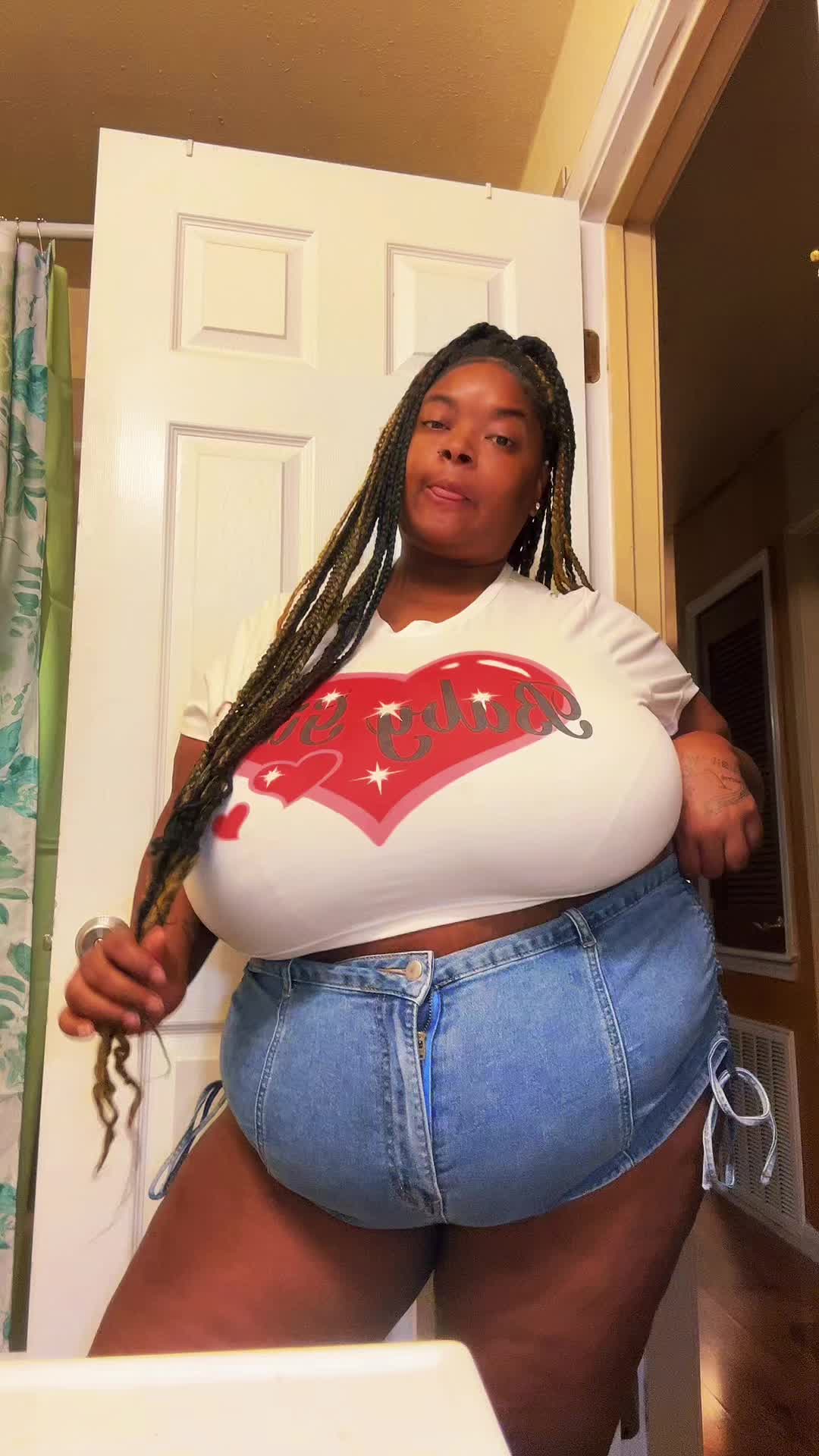 @Shazmon😘