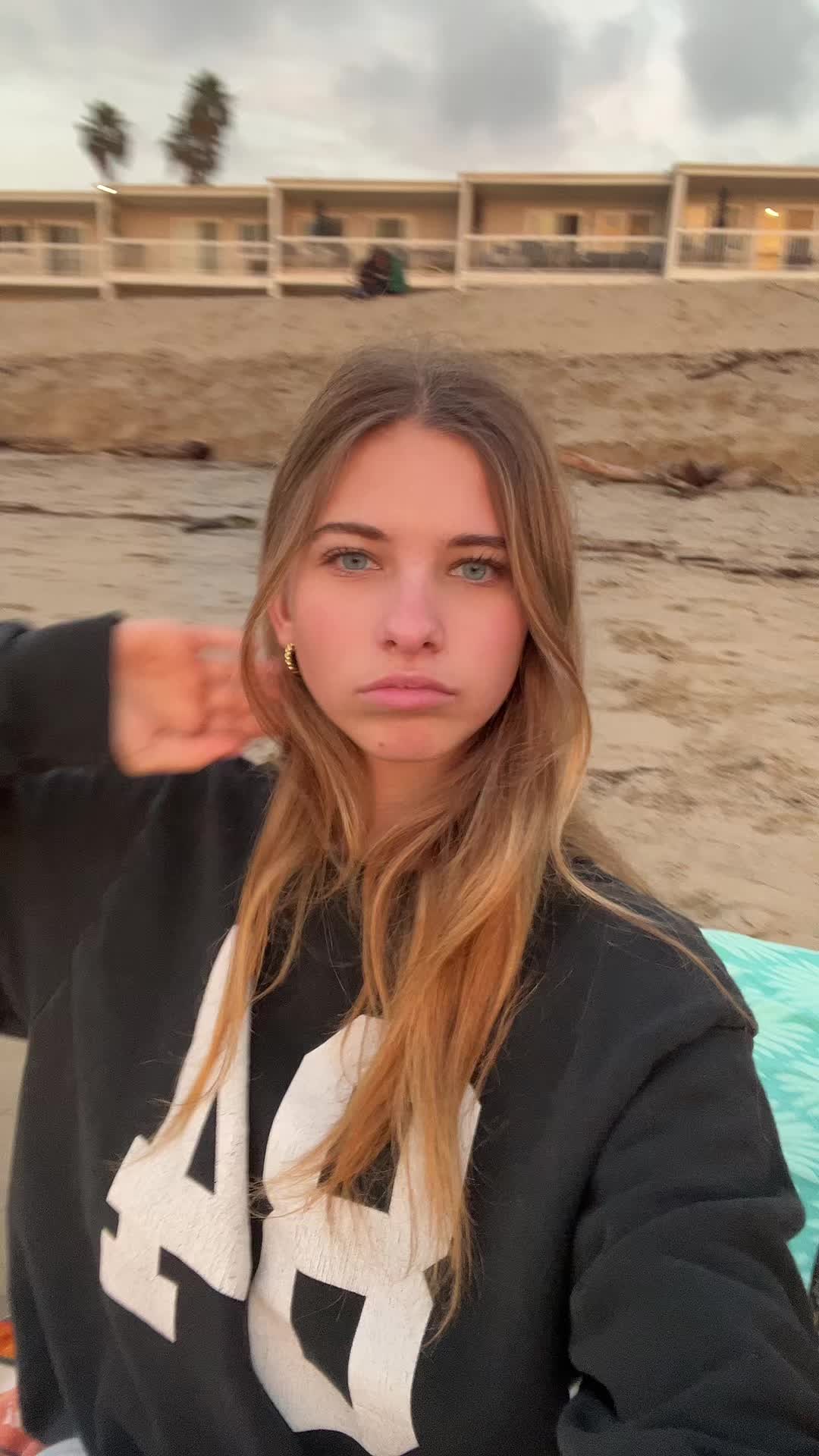 @dani brooke