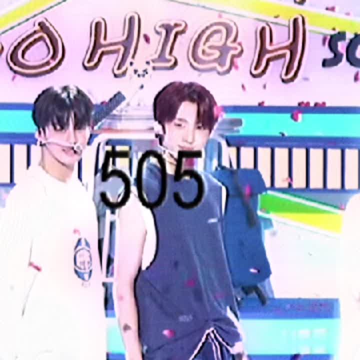 @Multi stan ๐ฅบ๐ค๐ป