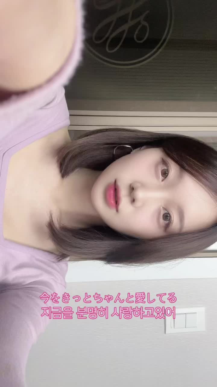 @혀니 Hyunnie