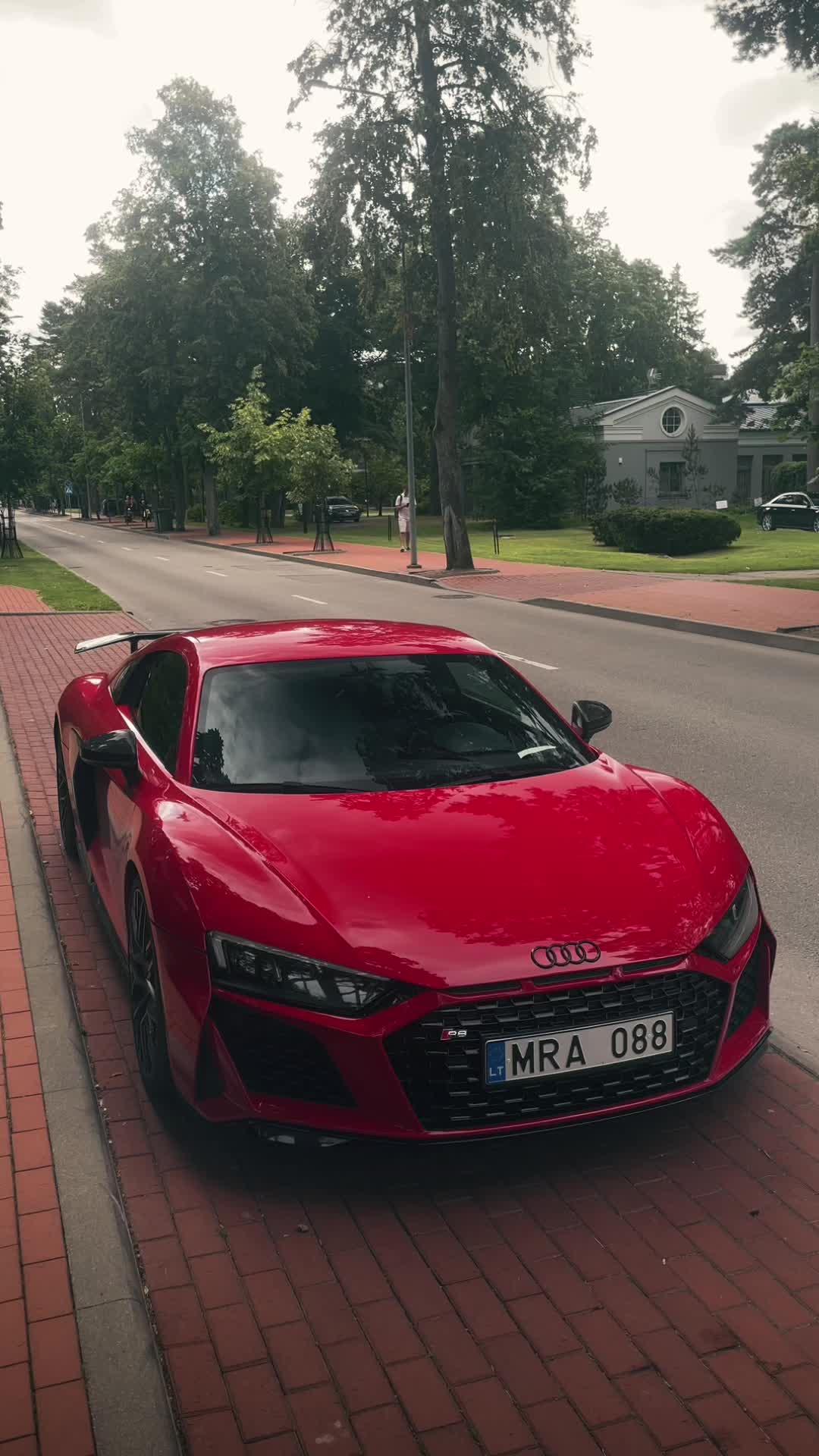 @Cars ๐ฎ๐จ