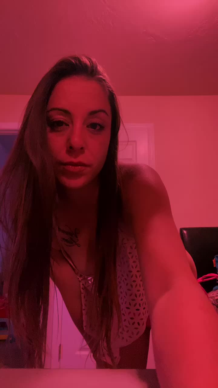 @<3