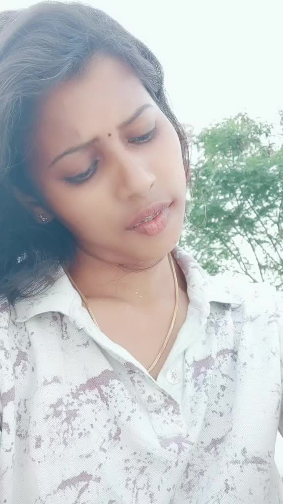 @bRokeN SanDy....💔