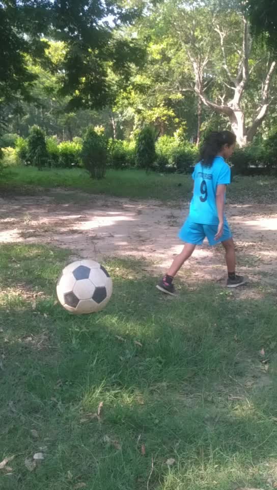 @Munni Footboll