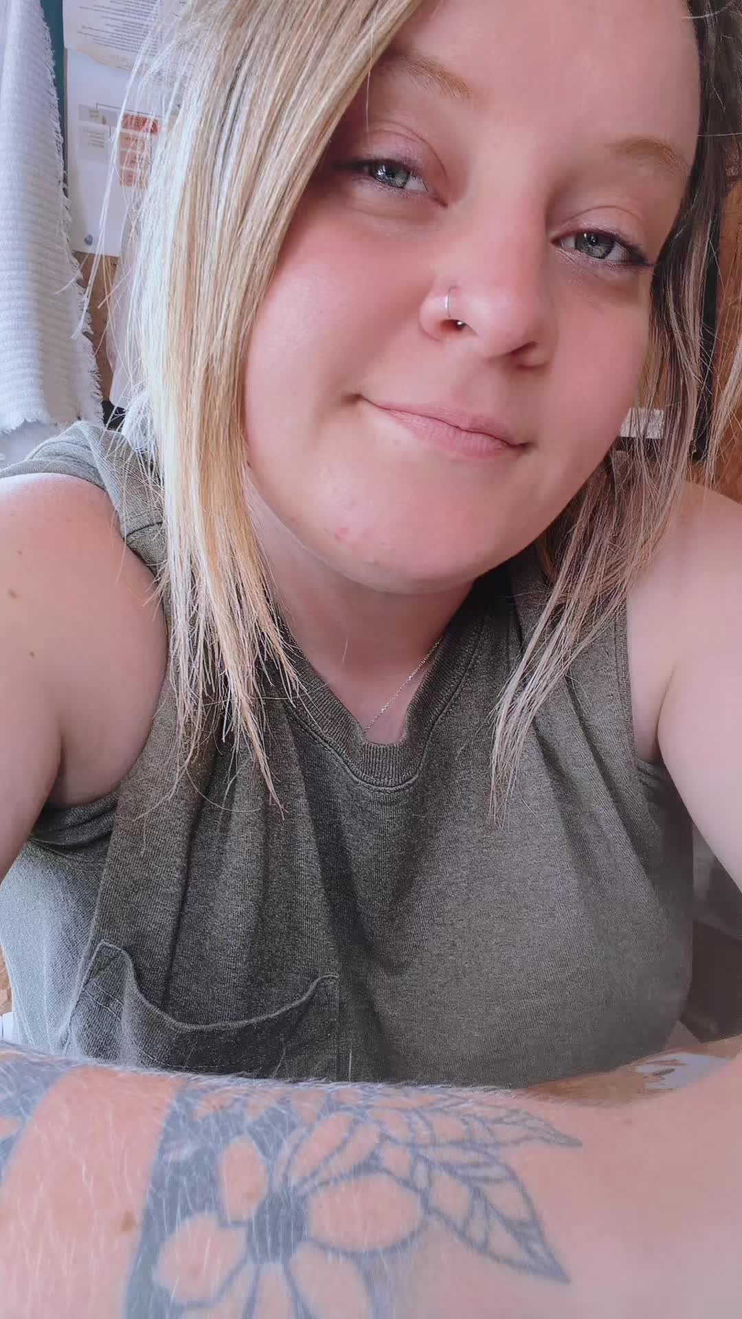 @Alysia Morgan 😏🖤