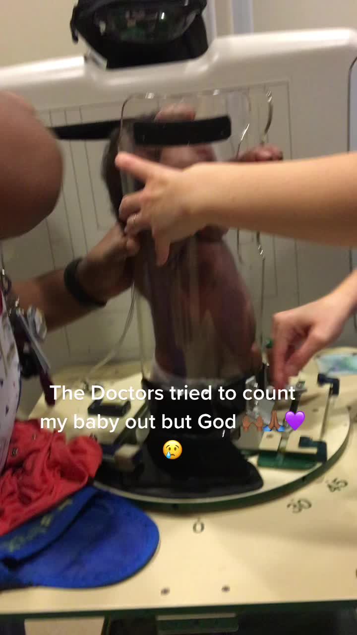 @Mzdeeandkingzmoment