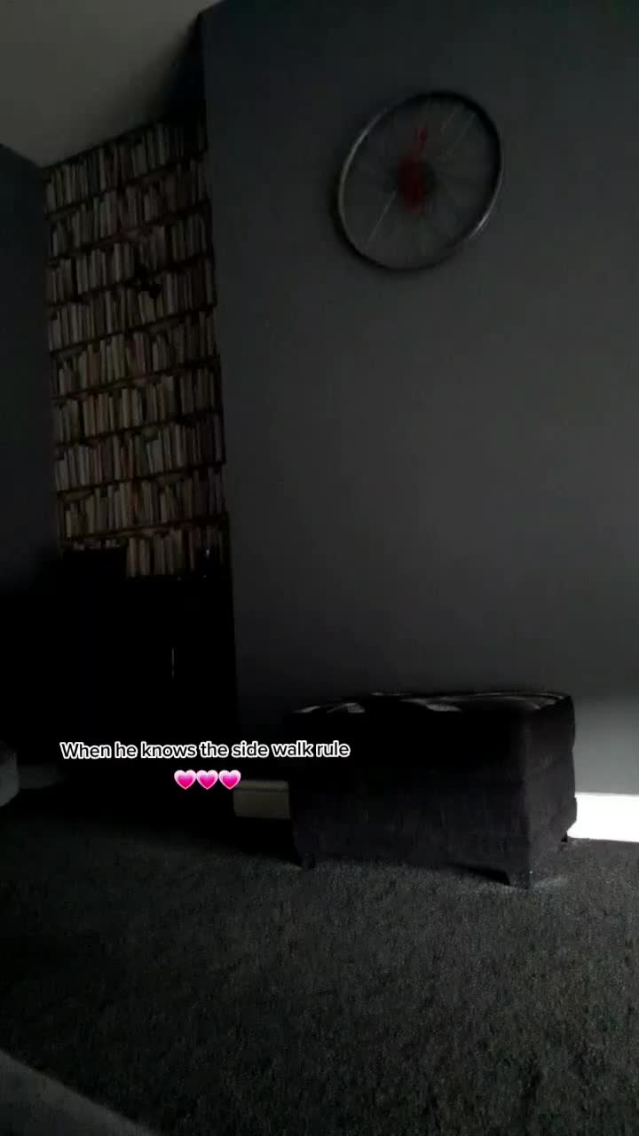 @...