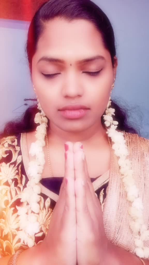 @Suchi_ ponnoos