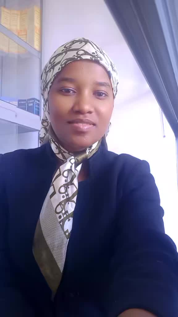 @Elizabeth Mageni