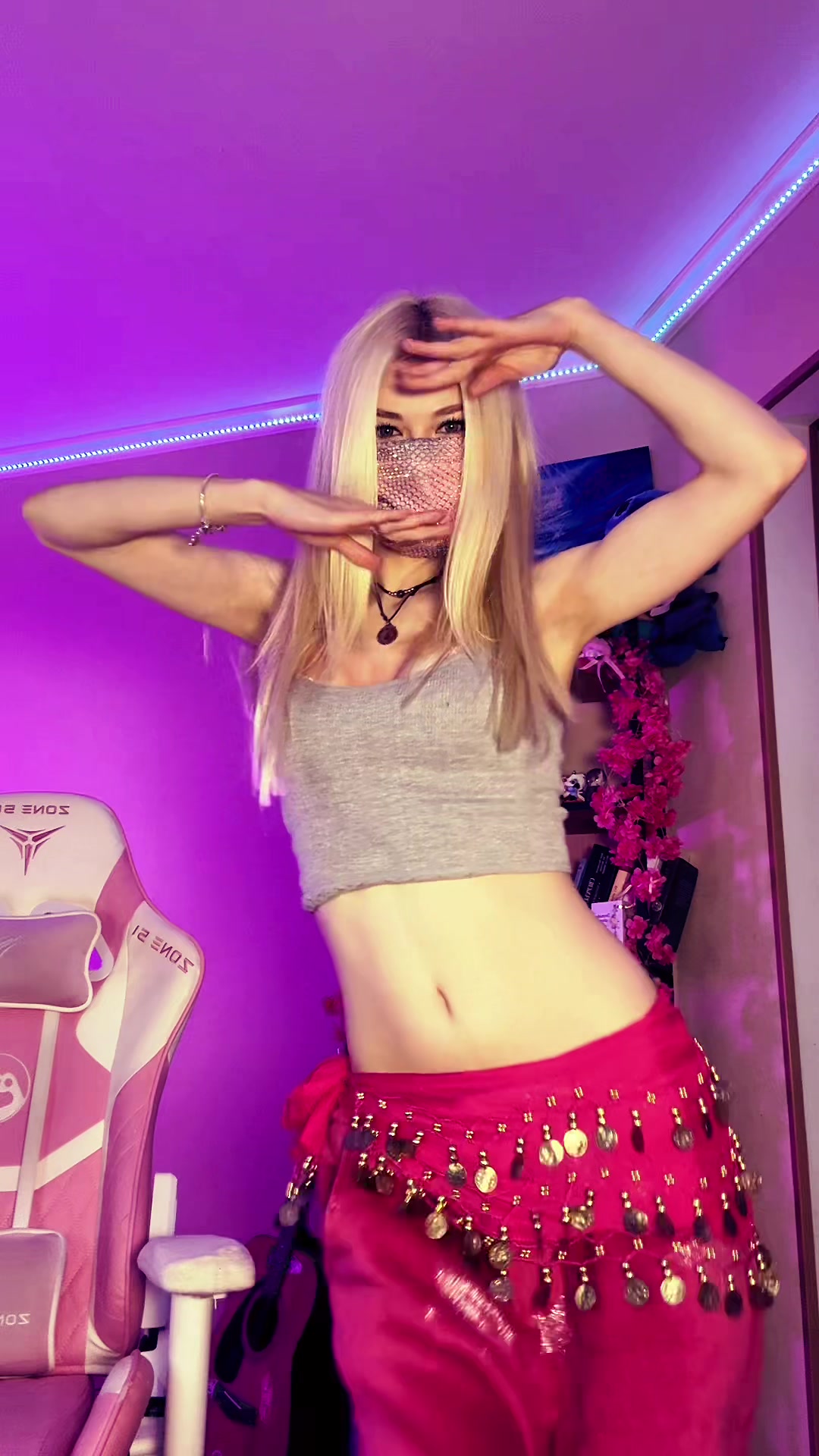@Twitch - irisha_koshka