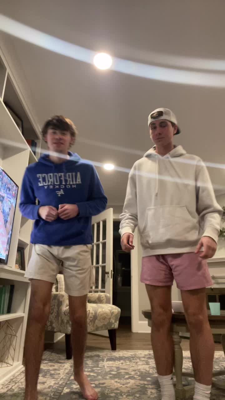 @LukeyBear