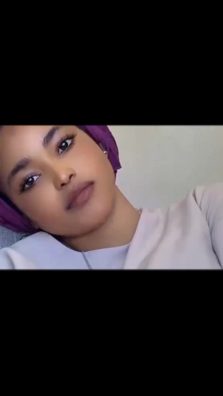 @M B