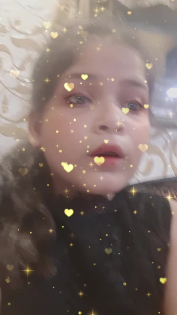@MAHIRA SIKANDER 0017