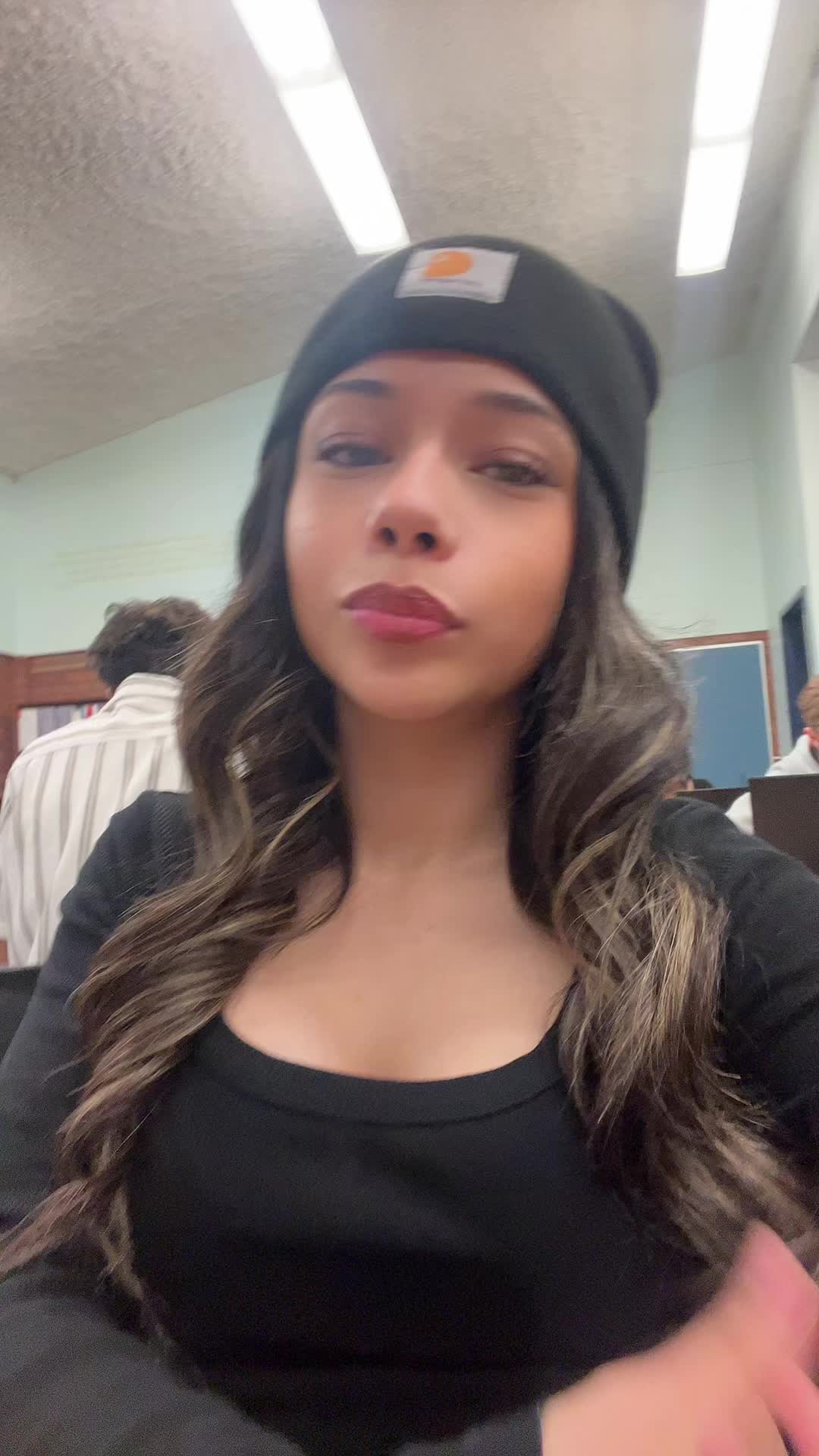 @e