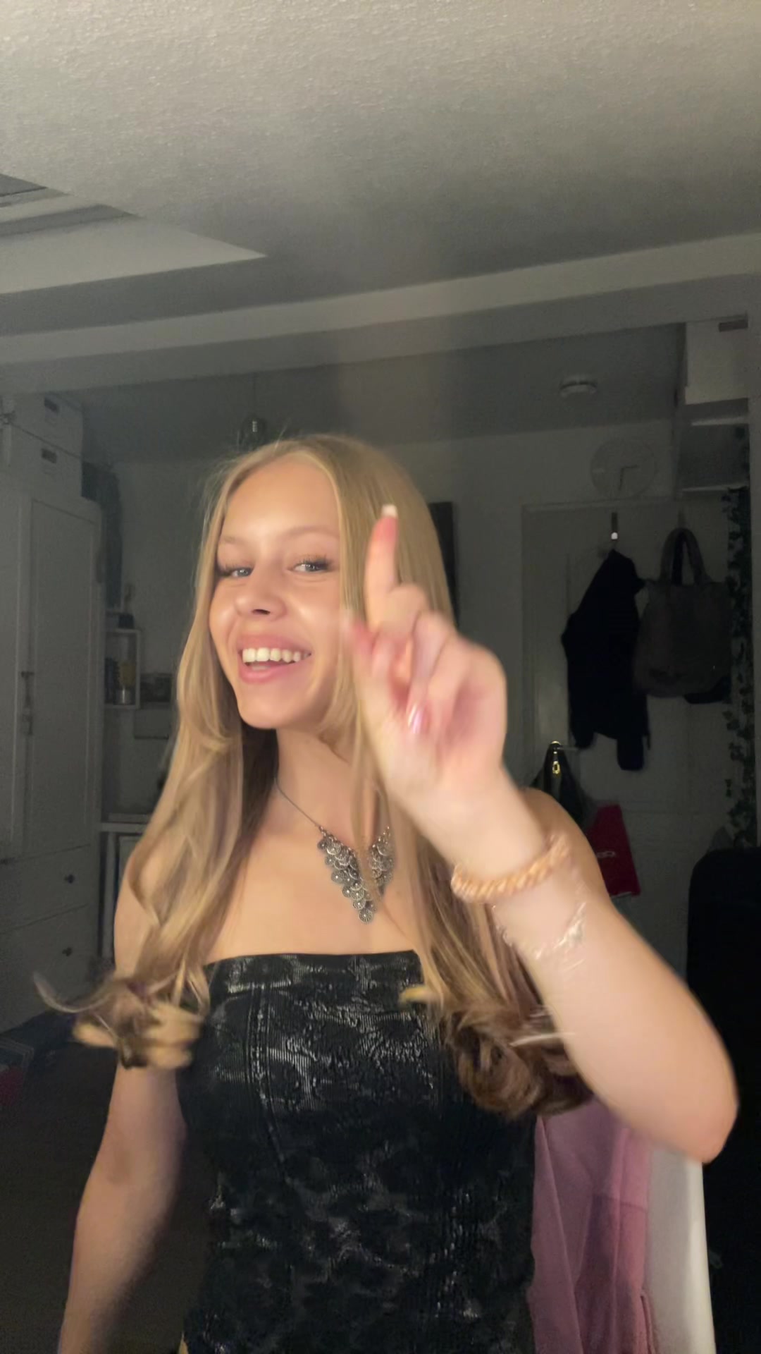 @🦇
