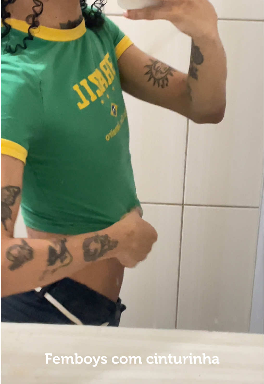 @mikkezin_